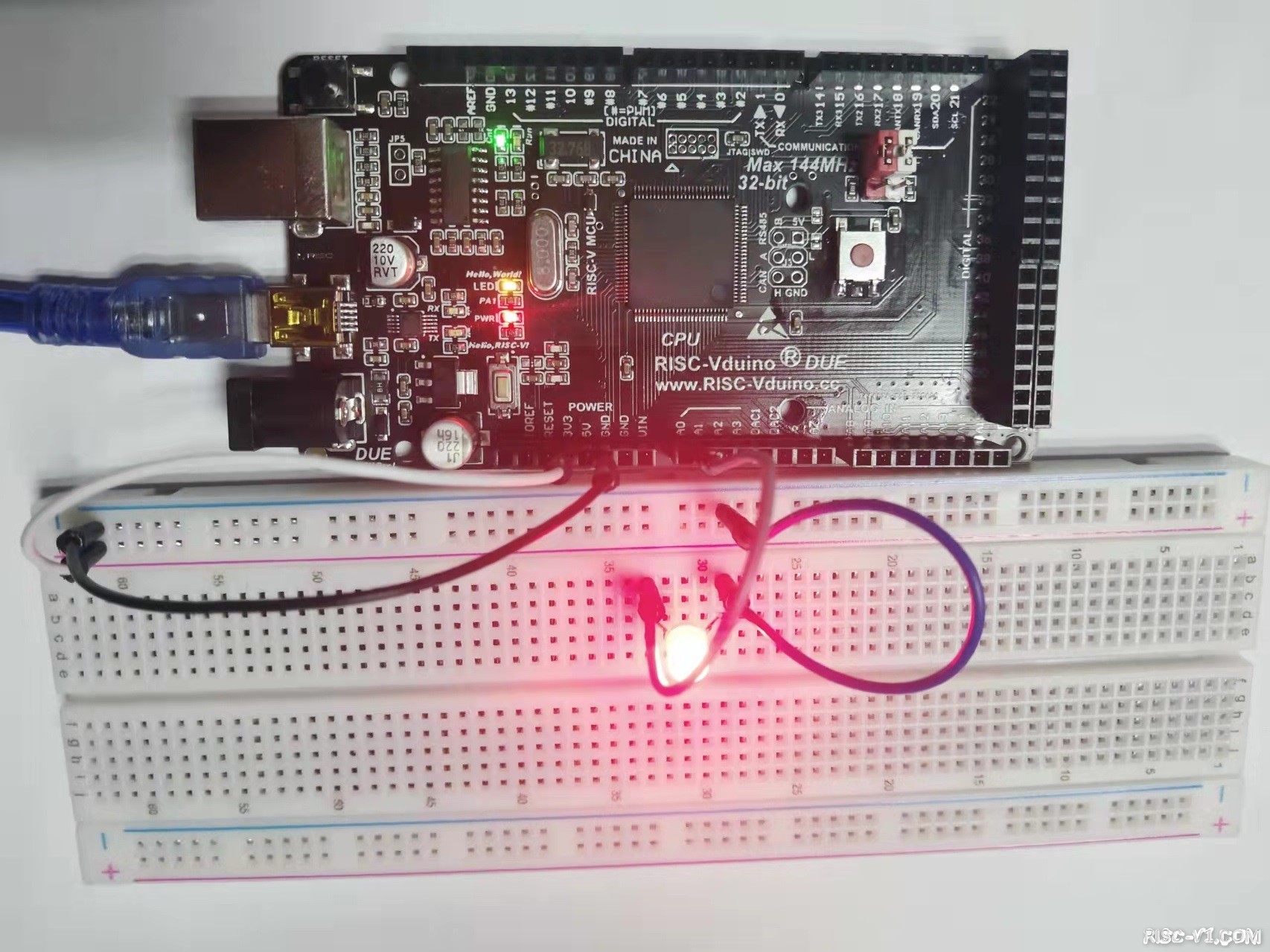 RISC-Vduino DUE开发板教程-【MicroPython玩转RISC-V MCU从0到1】篇二：MicroPython编程进行RISC-VduinoDUE Board点灯/关灯操作LED Blink！risc-v单片机中文社区(5)